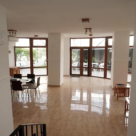 Guest house Nautica 3*