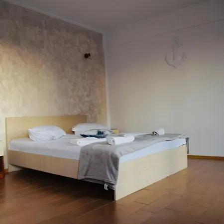 Gasthuis Nautica Costinesti