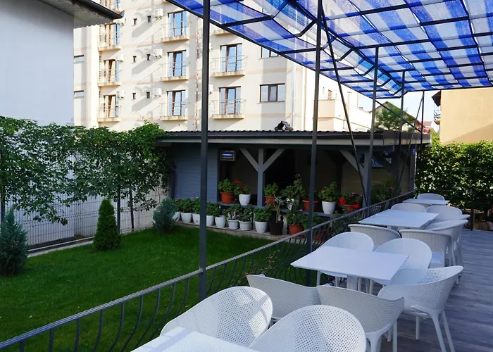 Nautica Guest house 3*